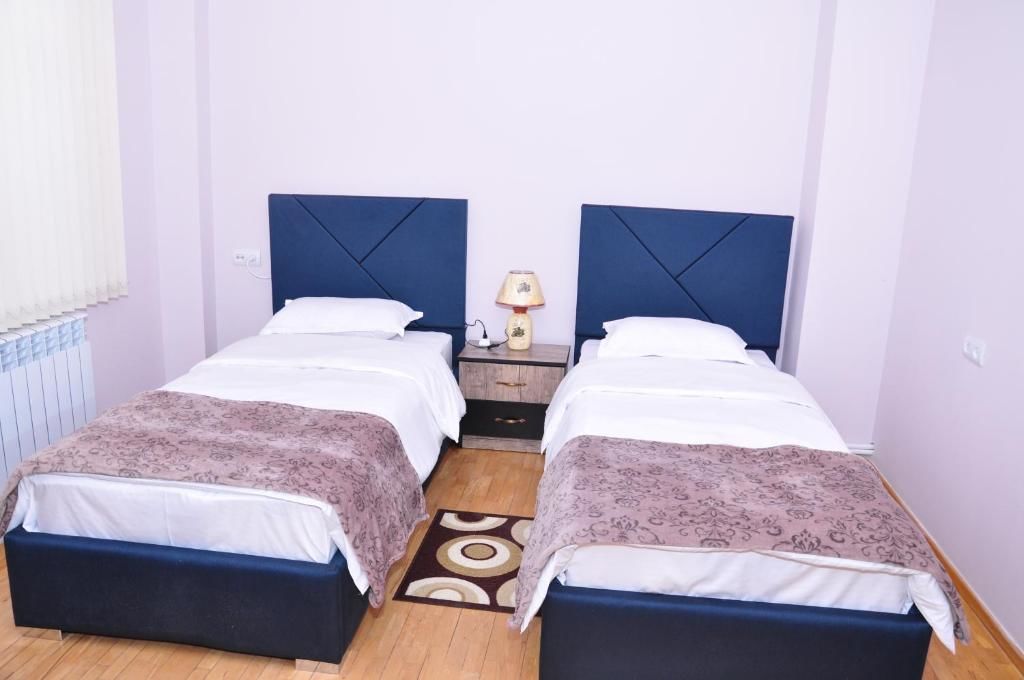 Мини-отель 3/3 Apart Hotel Ереван-30