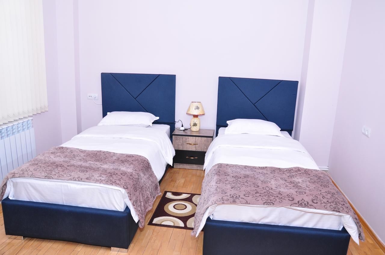 Мини-отель 3/3 Apart Hotel Ереван-8