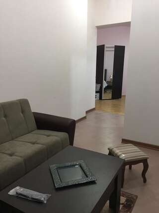 Мини-отель 3/3 Apart Hotel Ереван Улучшенный двухместный номер с 2 отдельными кроватями-7