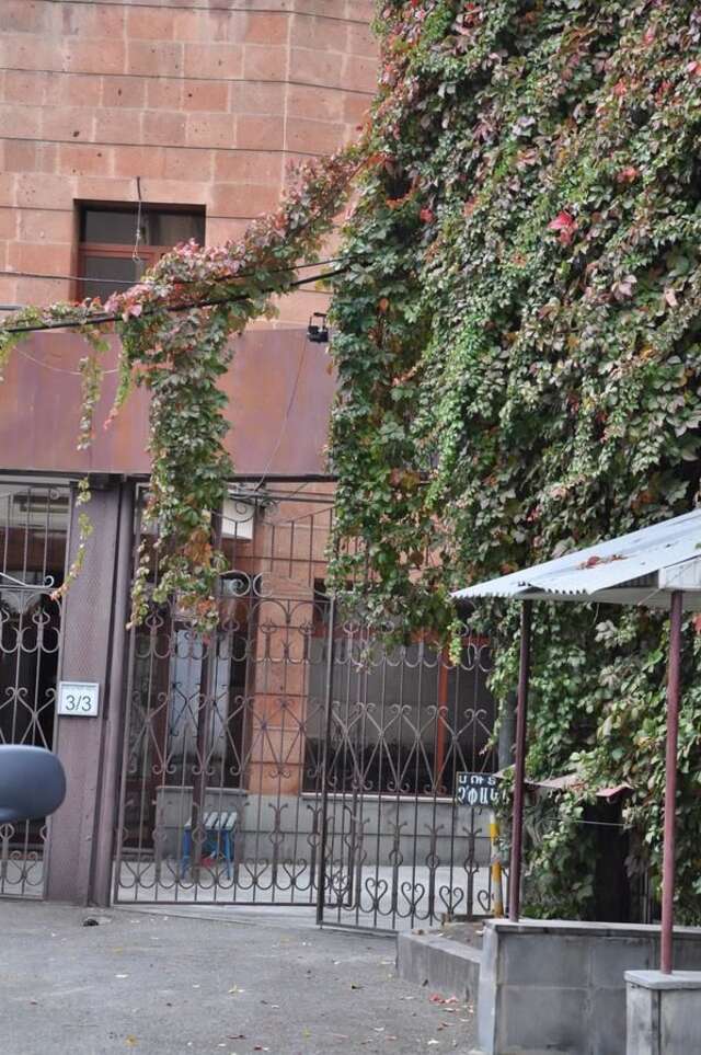 Мини-отель 3/3 Apart Hotel Ереван-12