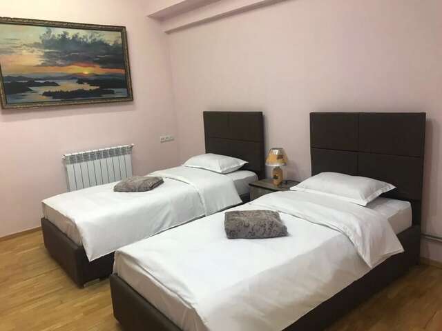 Мини-отель 3/3 Apart Hotel Ереван-16